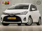 Toyota Yaris 1.0 VVT-i Sport (SCHERM, AIRCO, BLUETOOTH, SPOR, Auto's, Toyota, 12 maanden, Stof, Gebruikt, Bedrijf