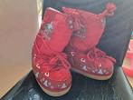 Snowboots maat 32 34, Kinderen en Baby's, Kinderkleding | Schoenen en Sokken, Ophalen of Verzenden, Zo goed als nieuw, Laarzen