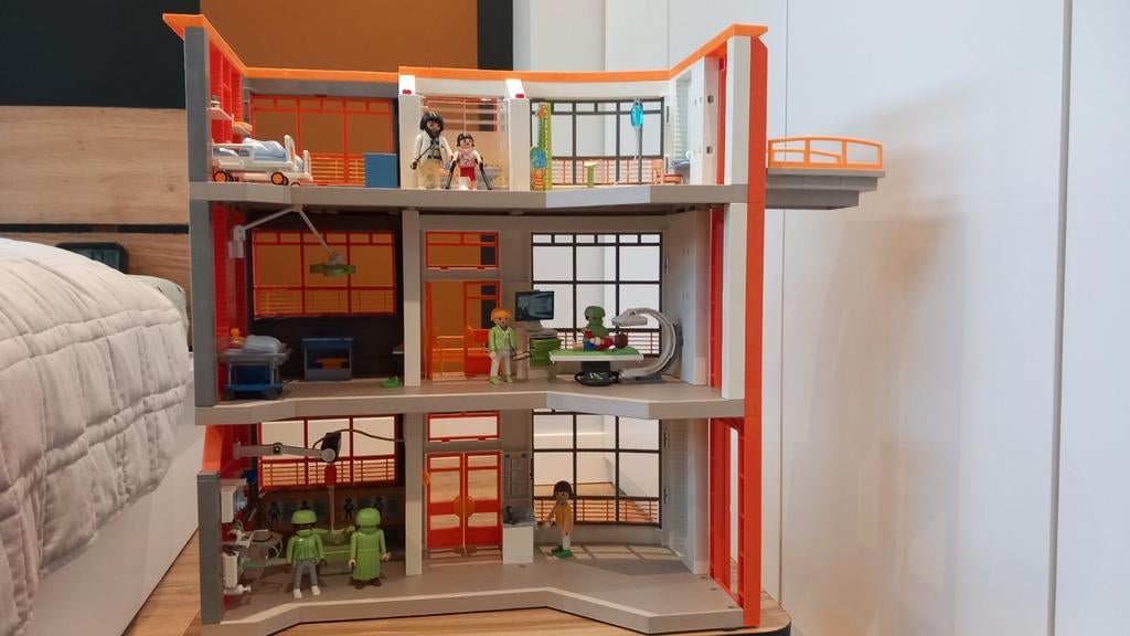 Playmobil Grote Ziekenhuis met verlichting- 6657 - Compleet!, Ophalen of Verzenden, Zo goed als nieuw