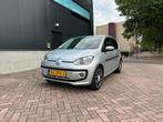 Volkswagen up! 1.0 high up! Navi Airco 5drs trekhaak cruise, Auto's, Volkswagen, Voorwielaandrijving, Stof, Up!, 840 kg