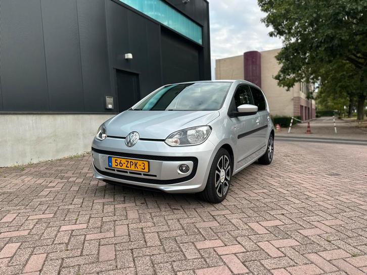 Volkswagen up! 1.0 high up! Navi Airco 5drs trekhaak cruise, Auto's, Volkswagen, Particulier, up!, Benzine, A, Hatchback, Handgeschakeld
