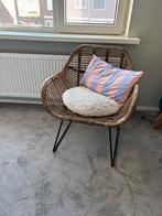 Kuipstoel rotan, Huis en Inrichting, Stoelen, Ophalen, Zo goed als nieuw, Bruin, Eén