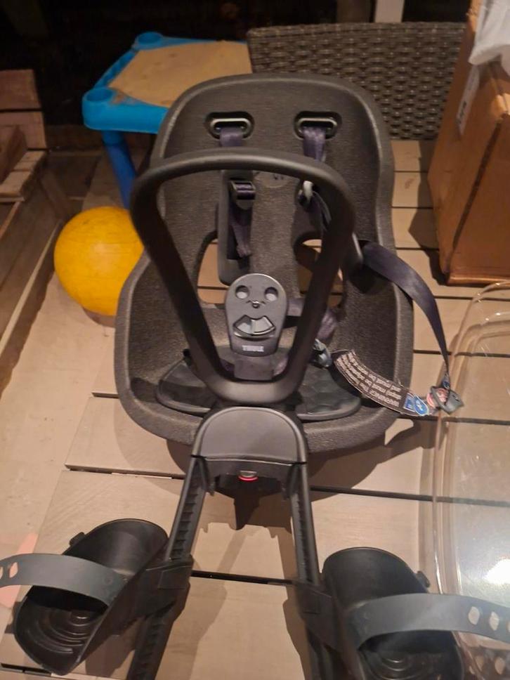 Fietszitje Thule - Veilig en Comfortabel, Fietsen en Brommers, Fietsaccessoires | Fietsstoeltjes, Gebruikt, Voorzitje, 9 t/m 18 kg