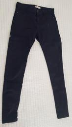 Bershka spijkerbroek maat 36 zwart skinny jeans broeken, Kleding | Dames, Spijkerbroeken en Jeans, Verzenden, Zwart, Bershka, W28 - W29 (confectie 36)