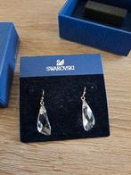 Swarovski oorbellen, Ophalen of Verzenden, Zo goed als nieuw