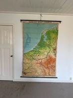 Oude schoolkaart Nederland, België, Luxemburg, Ophalen, Aardrijkskunde