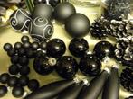 luxe set zwarte kerstballen zijden bloemen + versiering, Diversen, Ophalen of Verzenden, Zo goed als nieuw