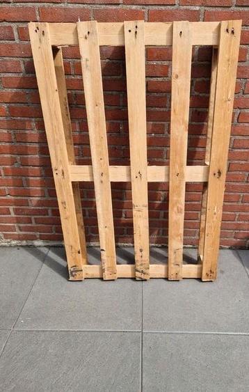 Pallet gratis ophalen in Huissen beschikbaar voor biedingen