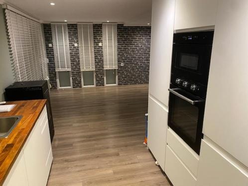Chalet voor hergebruik – boordevol bruikbare materialen !, Doe-het-zelf en Verbouw, Overige Doe-het-zelf en Verbouw, Zo goed als nieuw