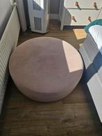 Sofacompany poef / Salontafel inclusief glasplaat, Ophalen, Rond, 75 tot 100 cm, Zo goed als nieuw
