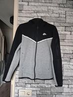 Nike fleece vest originele meisjes een jongens, Ophalen, Zo goed als nieuw, Overige maten, Zwart