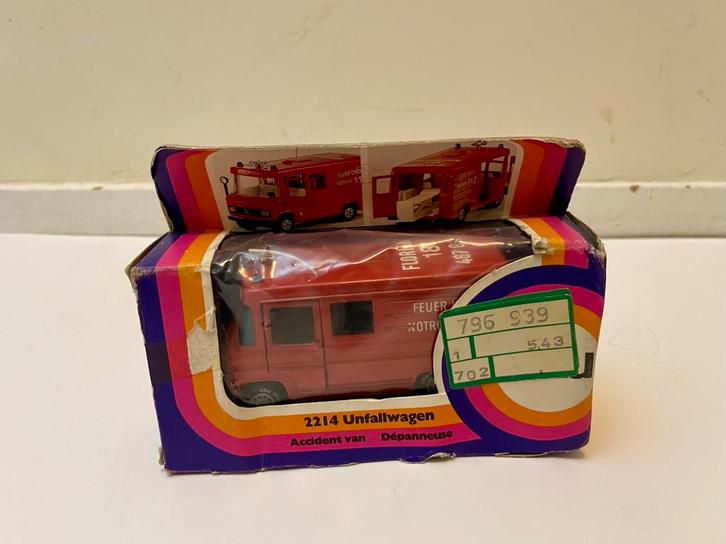 Siku 2214 “Unfallwagen” in originele doos, Hobby en Vrije tijd, Modelauto's | Overige schalen, Zo goed als nieuw, Ophalen of Verzenden