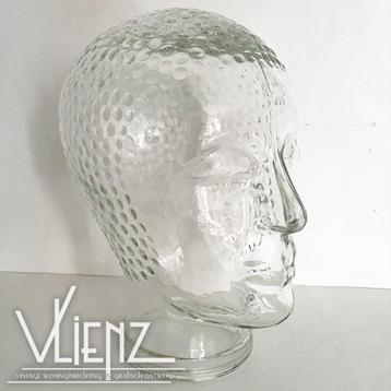 Vintage, retro, glazen hoofd koptelefoon, hoed , pruik beschikbaar voor biedingen