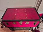 Mooie rode kist voor atributen/verkleedkleren, Huis en Inrichting, Woonaccessoires | Kisten, Ophalen, Minder dan 50 cm, 50 tot 100 cm