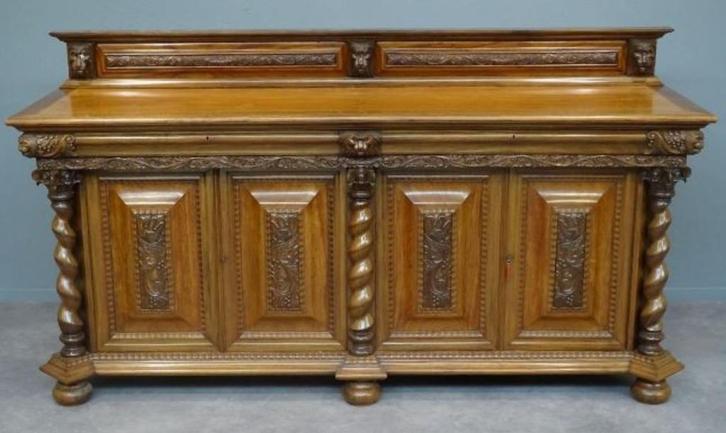 GEZOCHT: Dressoir met getorste kolommen, Antiek en Kunst, Antiek | Bestek, Ophalen