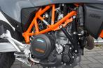 KTM 690 SMC R (bj 2021), 693 cc, Motorrijbewijs A, Bedrijf, Meer dan 35 kW