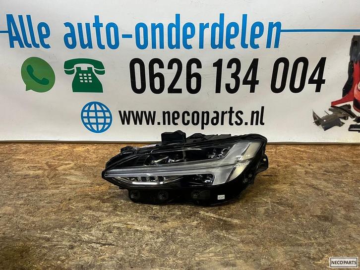 VOLVO V90 S90 FULL LED KOPLAMP 31386170 ALLES LEVERBAAR !!!, Auto-onderdelen, Carrosserie en Plaatwerk, Volvo, Gebruikt, Ophalen of Verzenden