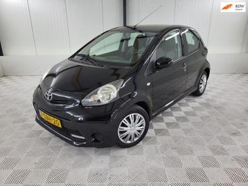 Toyota Aygo 1.0 VVT-i Aspiration Automaat, Airco beschikbaar voor biedingen