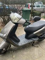 Peugeot vivacity 4t geel kenteken, Ophalen, Zo goed als nieuw, Benzine, Vivacity