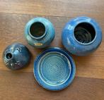 Drie blauwe vazen + schaaltje Jan de Graaf vintage, Antiek en Kunst, Ophalen of Verzenden