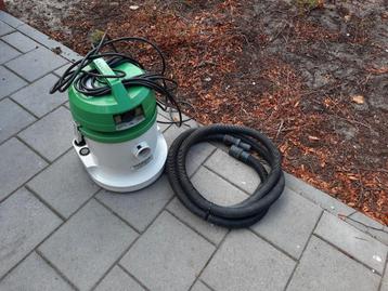 Hitachi stofzuiger wde1200 bouwzuiger

Werktgoed

Alleen sto beschikbaar voor biedingen