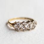 Vintage 9K gouden dress ring met CZ - 16, Ophalen of Verzenden, Met edelsteen, Dame, Goud