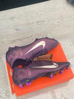 Nieuwe Nike Mercurial voetbalschoenen maat 44, Kleding | Heren, Schoenen, Ophalen of Verzenden, Nieuw, Overige kleuren, Sportschoenen