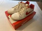 Nike court royale sneakers gympen wit rode streep mt eu 40!, Wit, Nike, Ophalen of Verzenden, Sneakers of Gympen