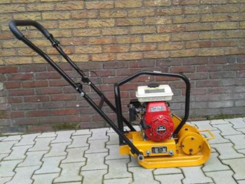 trilplaat met benzinemotor C-50  nieuw!!!, Tuin en Terras, Hand-tuingereedschap, Nieuw, Overige soorten, Ophalen of Verzenden