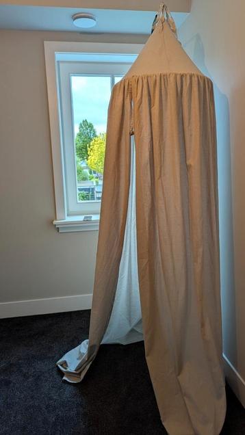 Nieuwe klamboe met piekstok, kleur zand grijs beige beschikbaar voor biedingen
