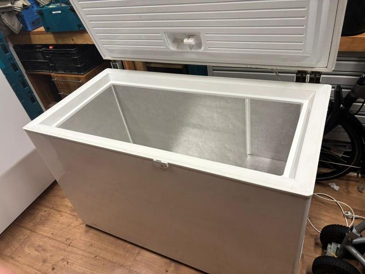 Liebherr vrieskist GTP 3656, Witgoed en Apparatuur, Vriezers en Diepvrieskisten, Gebruikt, Vrijstaand, Vrieskist, 85 tot 120 cm