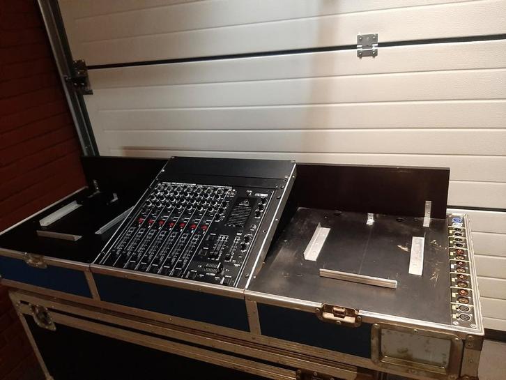 Dj flightcase, Muziek en Instrumenten, Behuizingen en Koffers, Gebruikt, Overige instrumenten, Flightcase, Ophalen