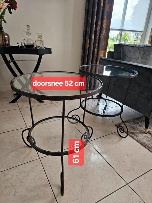 Set van 2 ronde bijzettafels – smeedijzer met glas, Huis en Inrichting, Tafels | Bijzettafels, Zo goed als nieuw, Rond, 45 tot 60 cm
