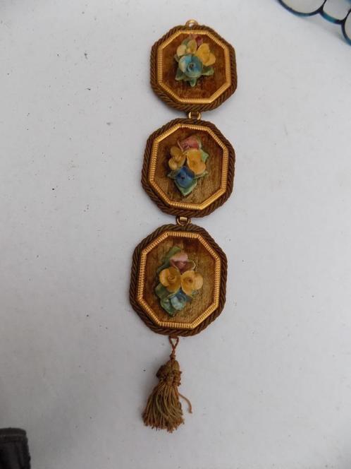 wandversiering made in italy medaillions bloemmotief vintage, Huis en Inrichting, Woonaccessoires | Overige, Gebruikt, Ophalen of Verzenden