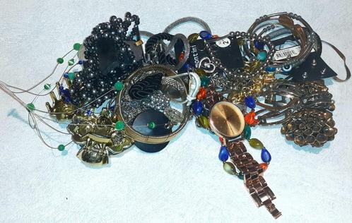 lot juwelen 9, Sieraden, Tassen en Uiterlijk, Antieke sieraden, Overige typen, Zilver, Met edelsteen, Verzenden