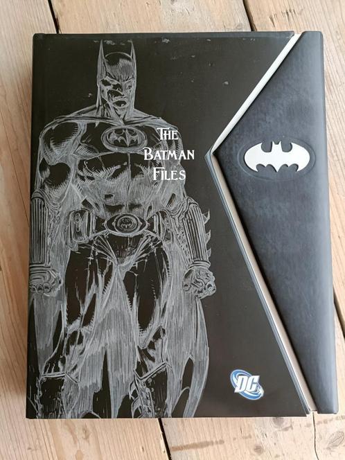 The Batman Files: Deluxe   HC, Boeken, Strips | Comics, Zo goed als nieuw, Complete serie of reeks, Amerika, Ophalen of Verzenden