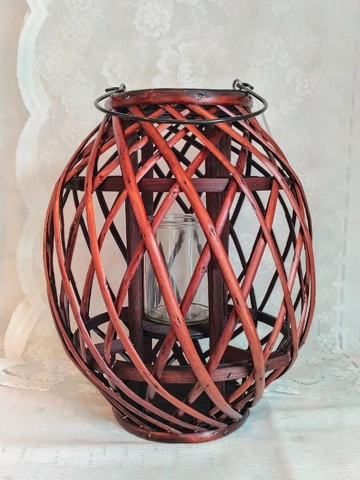 Clayre en Eef windlicht gevlochten rotan, Huis en Inrichting, Woonaccessoires | Kandelaars en Kaarsen, Nieuw, Kaars, 25 tot 50 cm