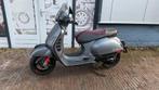 Vespa gts300ie abs 2017 bomvol custom led etc, Scooter, Bedrijf, Minimaal motorrijbewijs A2, 1 cilinder