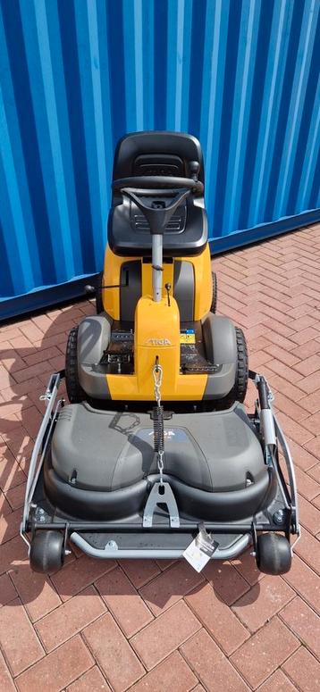 Stiga villa 15 met 85 cm maaidek . Nieuw!  beschikbaar voor biedingen