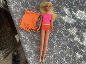 Barbie vintage Francie Malibu in badpak+handdoek