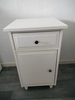 IKEA Hemnes Nachtkastje, Huis en Inrichting, Slaapkamer | Nachtkastjes, Ophalen, Gebruikt, Minder dan 45 cm, 55 tot 70 cm