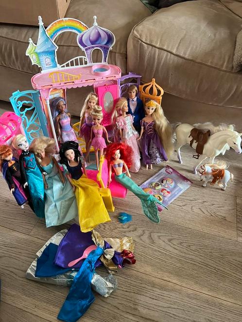 Barbie disney prinses en dreamtopia kasteel, Kinderen en Baby's, Speelgoed | Poppen, Zo goed als nieuw, Ophalen of Verzenden