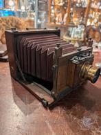 Antieke foto camera 28 cm. €165., Ophalen