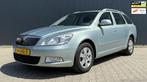 Skoda Octavia Combi 2.0 TDI Elegance Airco cruise APK, 1345 kg, Stof, Gebruikt, Zwart