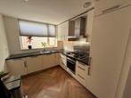 Complete Tulp hoekkeuken, Huis en Inrichting, Keuken | Complete keukens, Ophalen, Gebruikt, Wit, Hoekkeuken