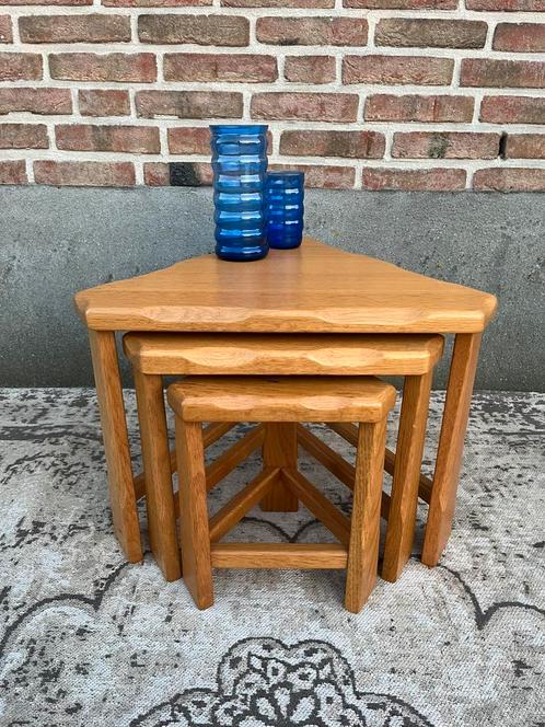 3 Vintage brutalist mini set nesting tafeltjes, Huis en Inrichting, Tafels | Bijzettafels, Minder dan 45 cm, Minder dan 55 cm