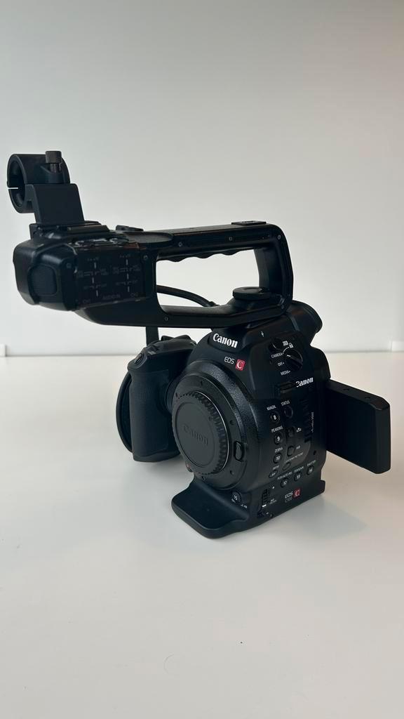 Canon EOS C100 Cinema Camera – Complete Set met 2 Accu's, Audio, Tv en Foto, Videocamera's Digitaal, Gebruikt, Camera, Geheugenkaart