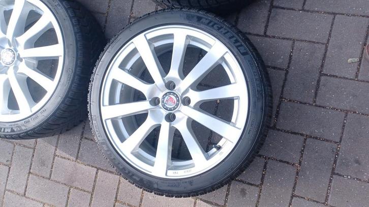Winterbanden opel corsa d e adam 205 45 17 alu velgen  4x100, Auto-onderdelen, Banden en Velgen, Banden en Velgen, Winterbanden