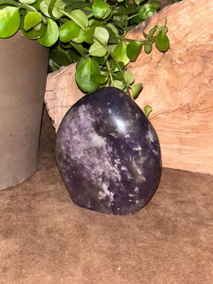 Lepidoliet, Verzamelen, Mineralen en Fossielen, Mineraal, Ophalen of Verzenden