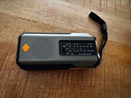 Solar Noodradio AM/FM, Audio, Tv en Foto, Radio's, Zo goed als nieuw, Radio, Ophalen of Verzenden